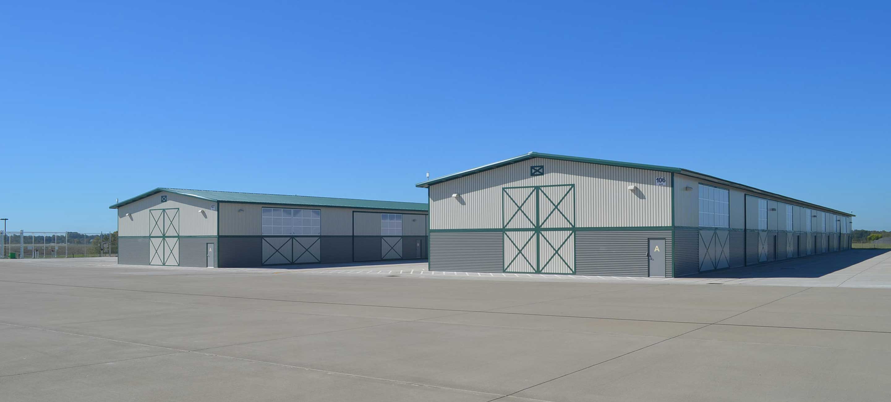 Blue Grass Airport Receives Architectural Award</br>for New Westside Hangars